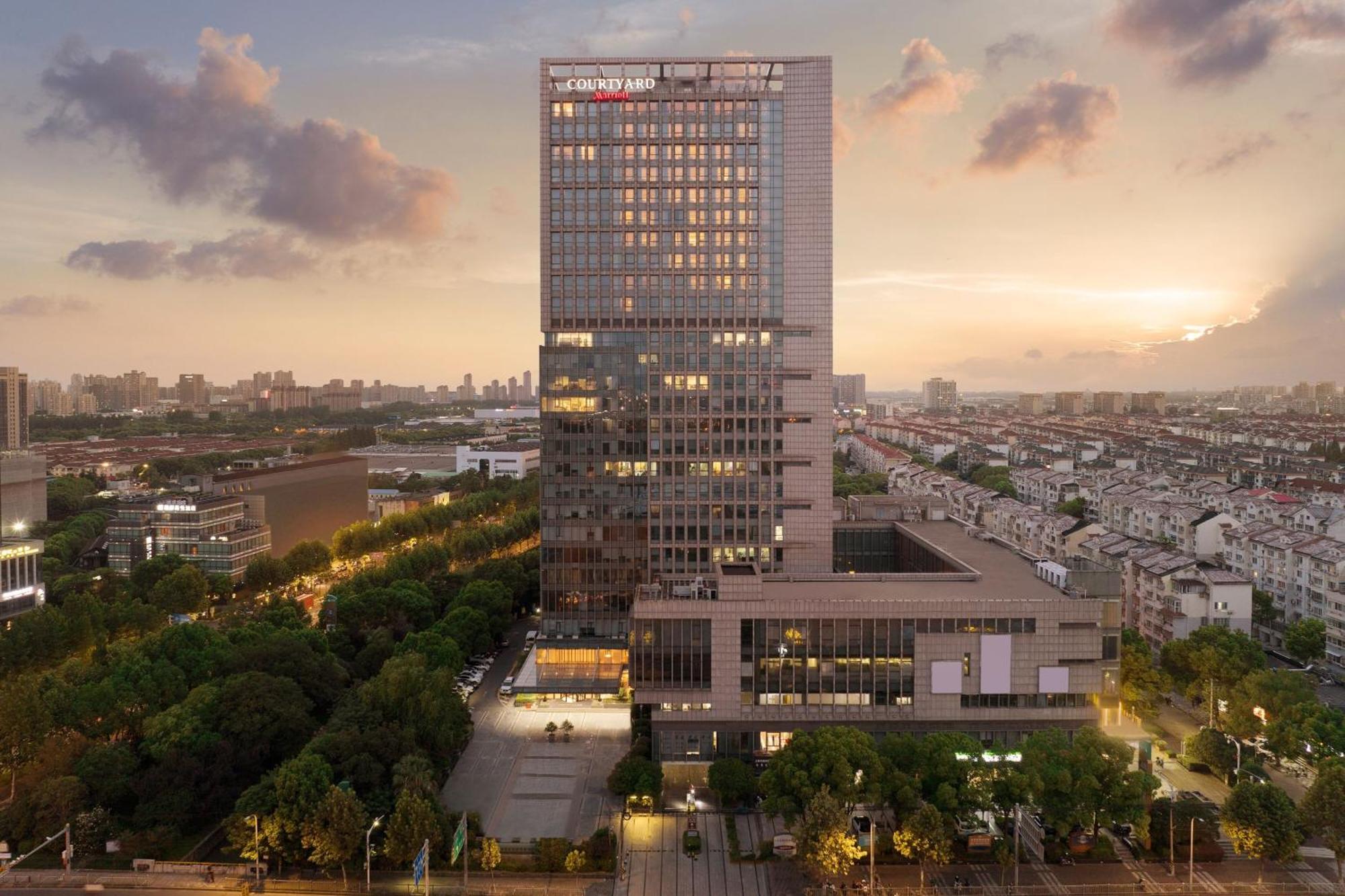 Courtyard By Marriott Shanghai Jiading Екстериор снимка